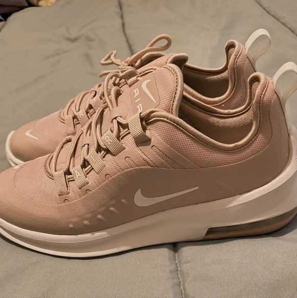 Nike Women's Airmax Blush/Beige Color Sneakers - Picture 1 of 4
